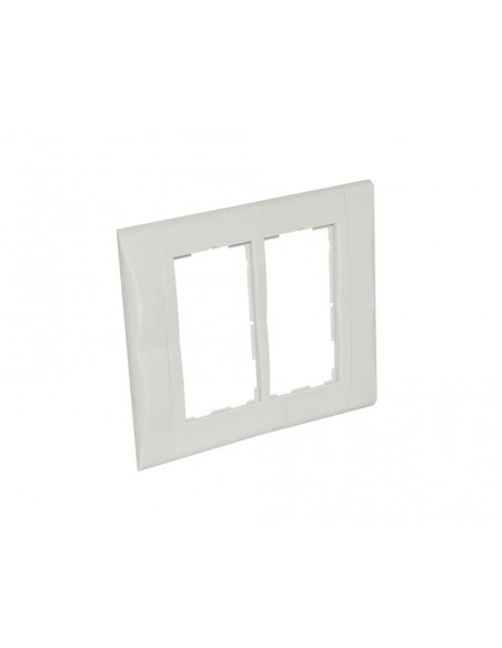 Marco para cubeta de empotrar para puesto de trabajo CE PLUS de Mmconecta Marco para cubeta de empotrar para puesto de trabajo CE PLUS de Mmconecta