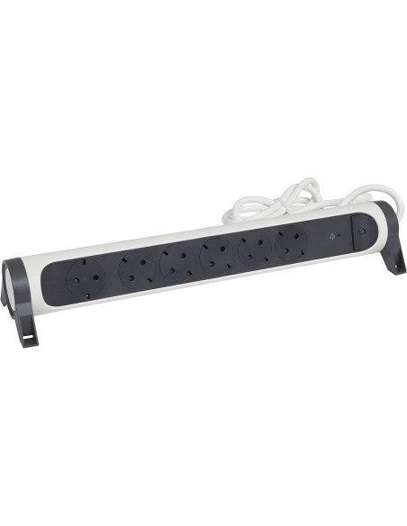 Multiprise Legrand à 6 prises 694656